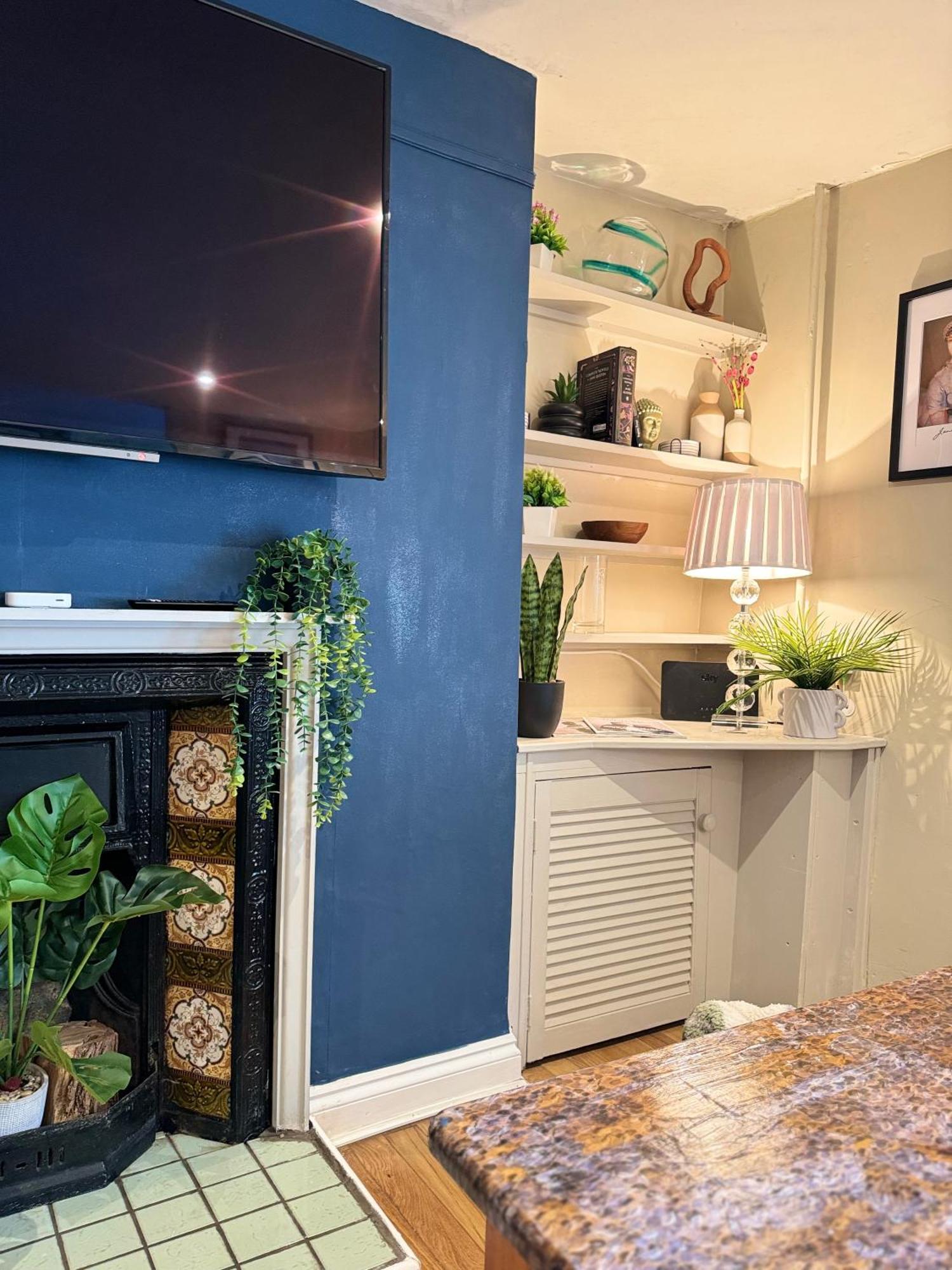Beautiful Townhouse Next To Royal Victoria Park And Botanical Gardens Within Easy Walking Distance To Bath City Centre 외부 사진