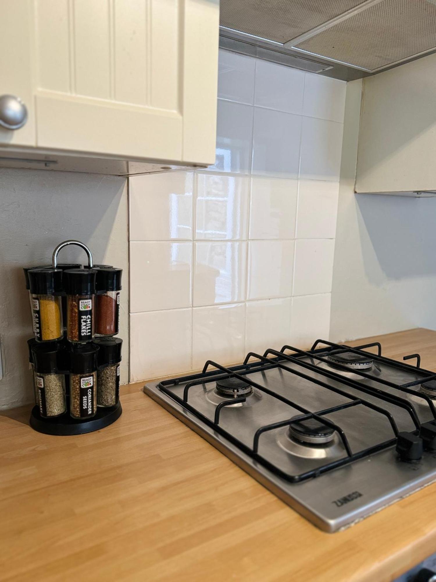 Beautiful Townhouse Next To Royal Victoria Park And Botanical Gardens Within Easy Walking Distance To Bath City Centre 외부 사진