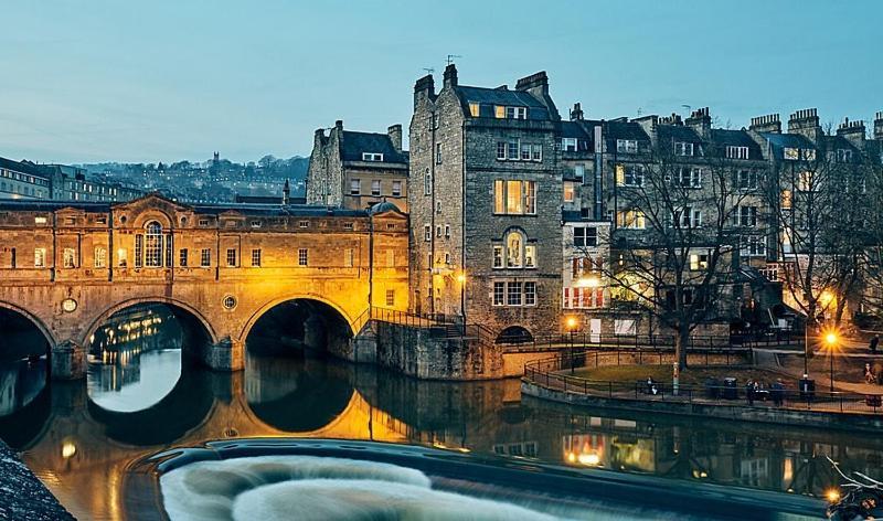 Beautiful Townhouse Next To Royal Victoria Park And Botanical Gardens Within Easy Walking Distance To Bath City Centre 외부 사진