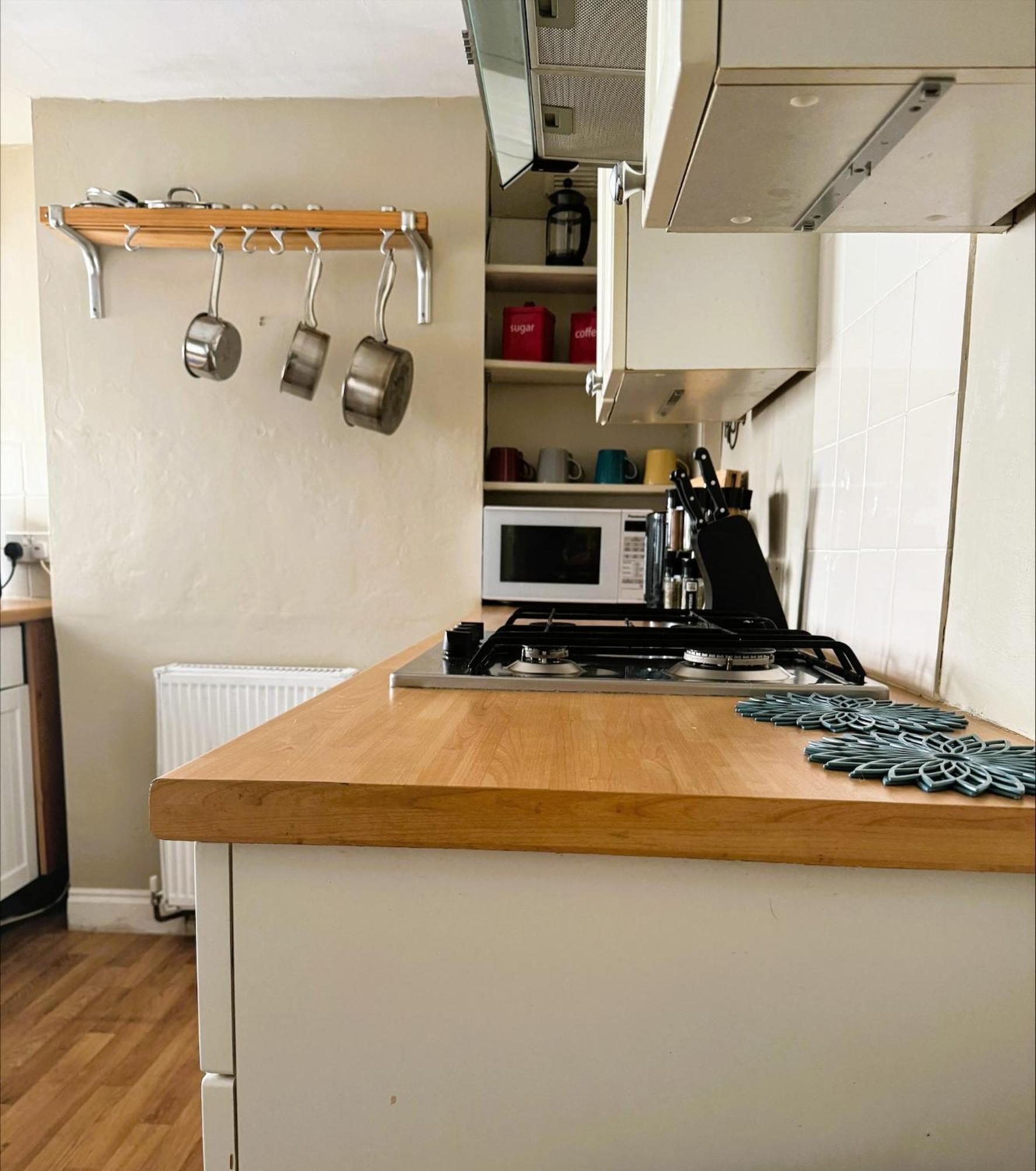 Beautiful Townhouse Next To Royal Victoria Park And Botanical Gardens Within Easy Walking Distance To Bath City Centre 외부 사진
